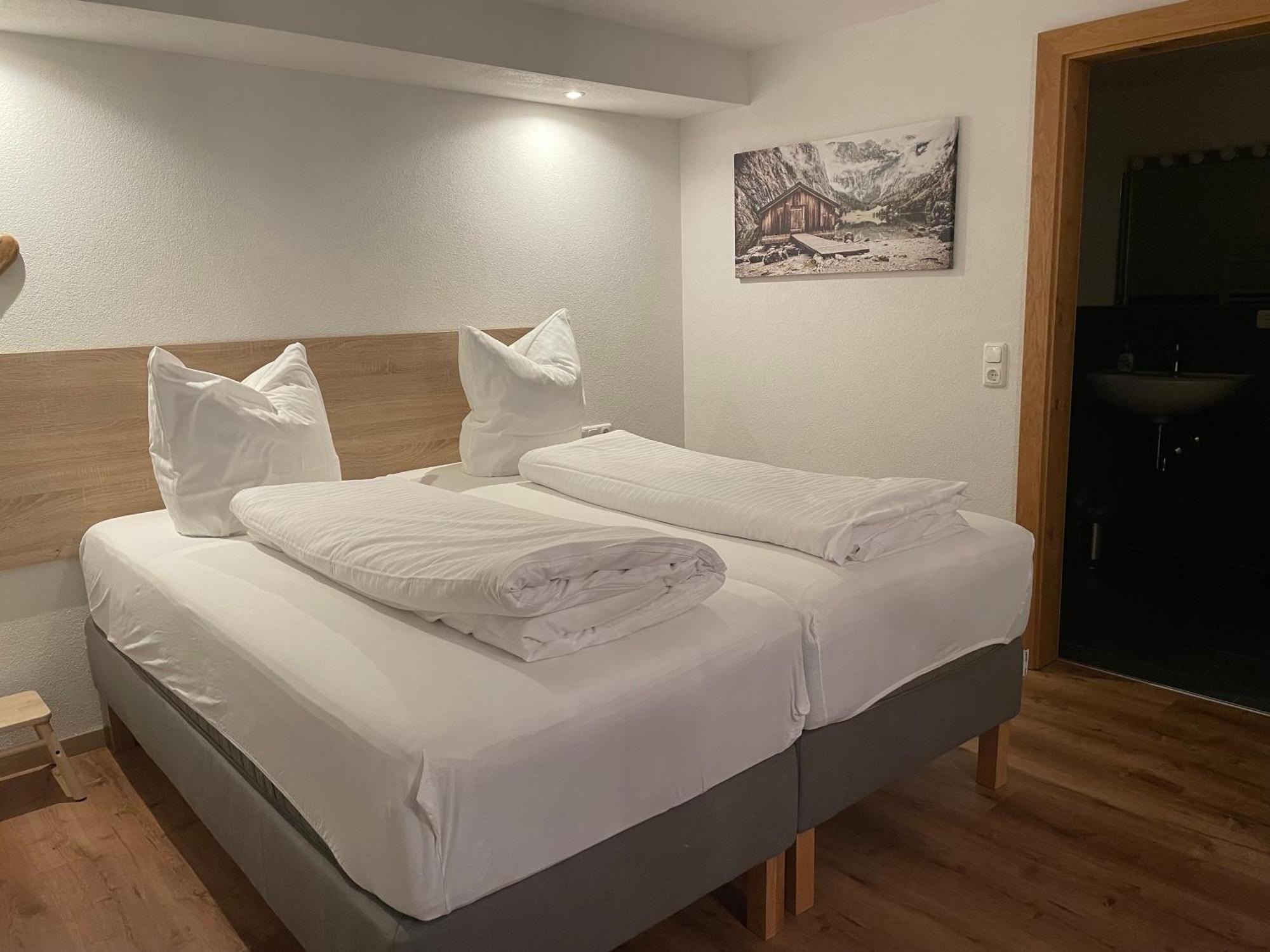 Appartments Krone Bichlbach Pokoj fotografie