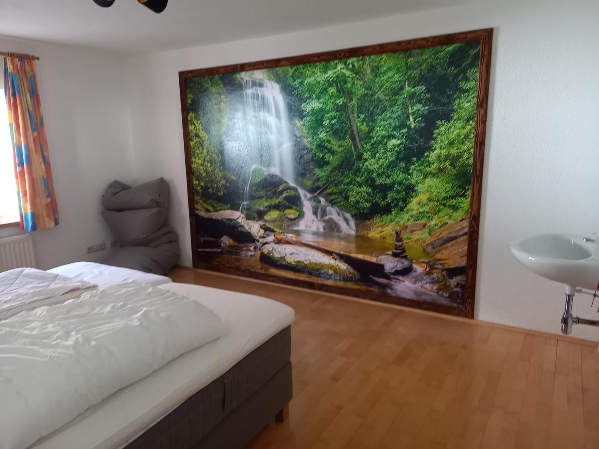 Appartments Krone Bichlbach Pokoj fotografie